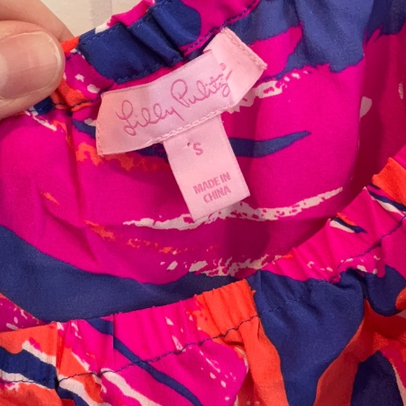 Lilly Pulitzer Off the Shoulder Blouse - Picture 2 of 2